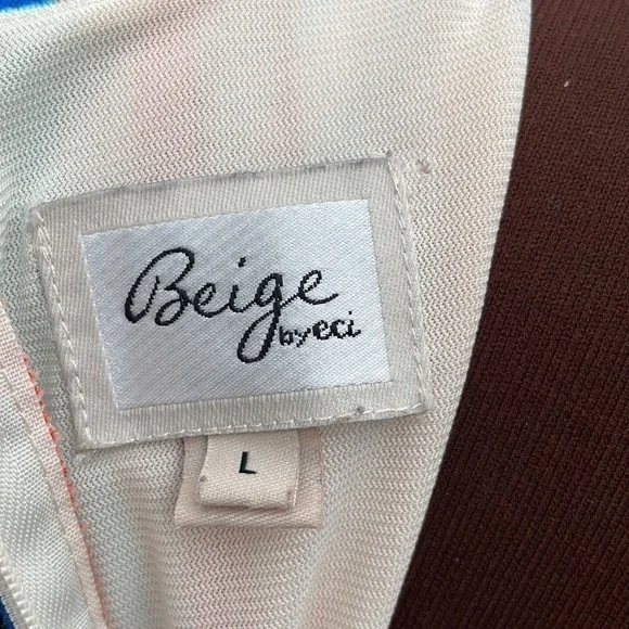 STRIPE Dress - Picture 7 of 7